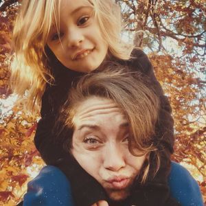 Meet your Posher, Nini